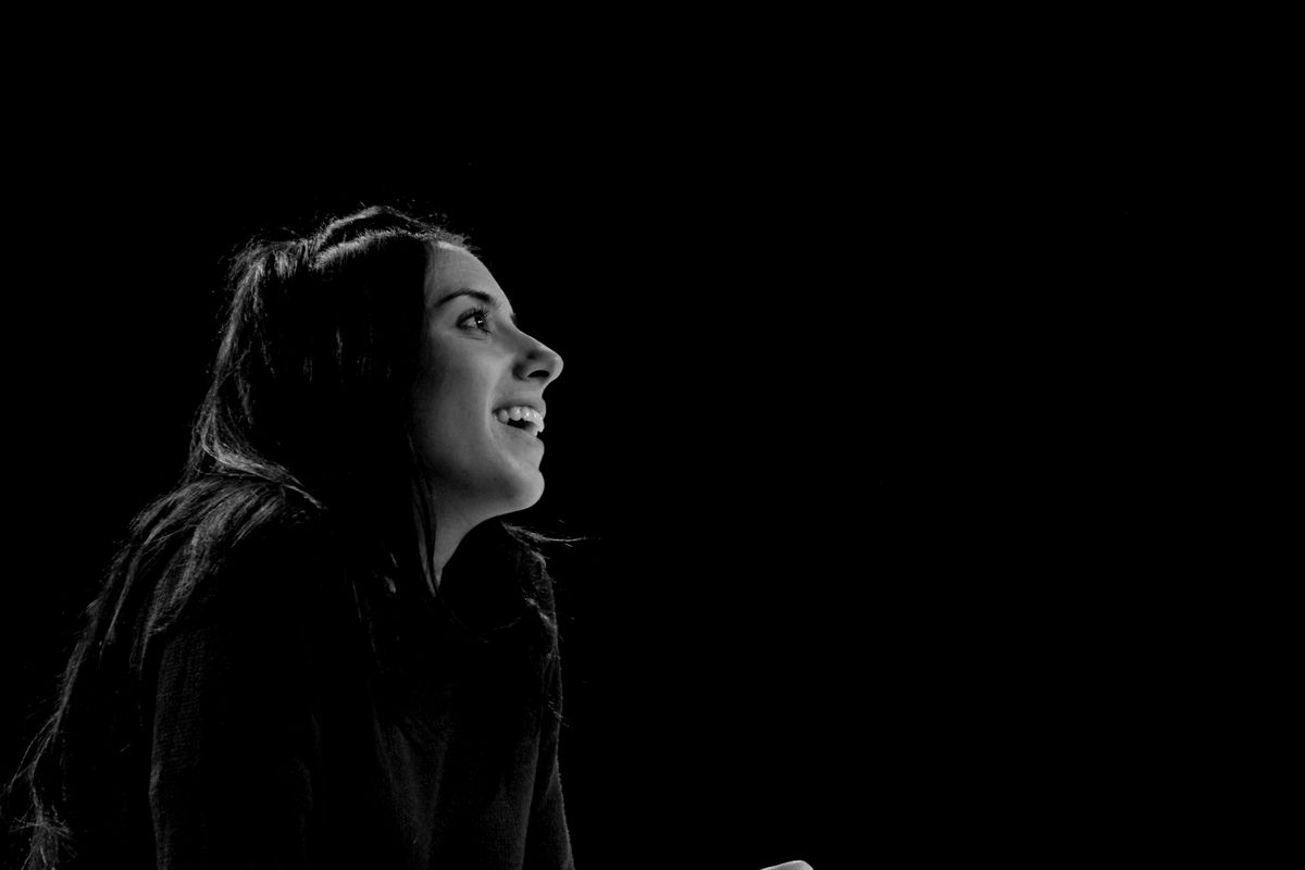 Portraits behind bars